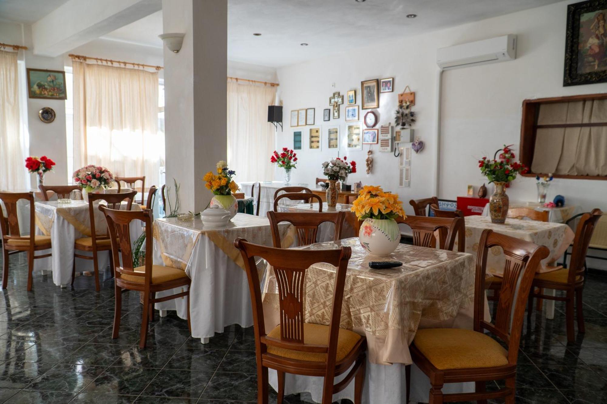 Pagona Hotel ルトラ・エディプソス エクステリア 写真